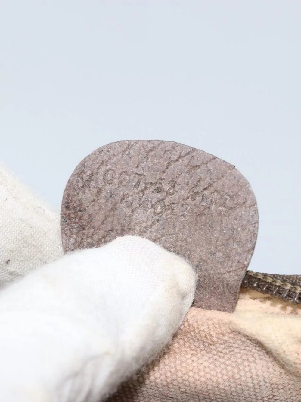 GUCCI GG Supreme Web Sherry Line Bag PVC Beige Gold 007 58 6112 Auth LNZ553 - Picture 13 of 16